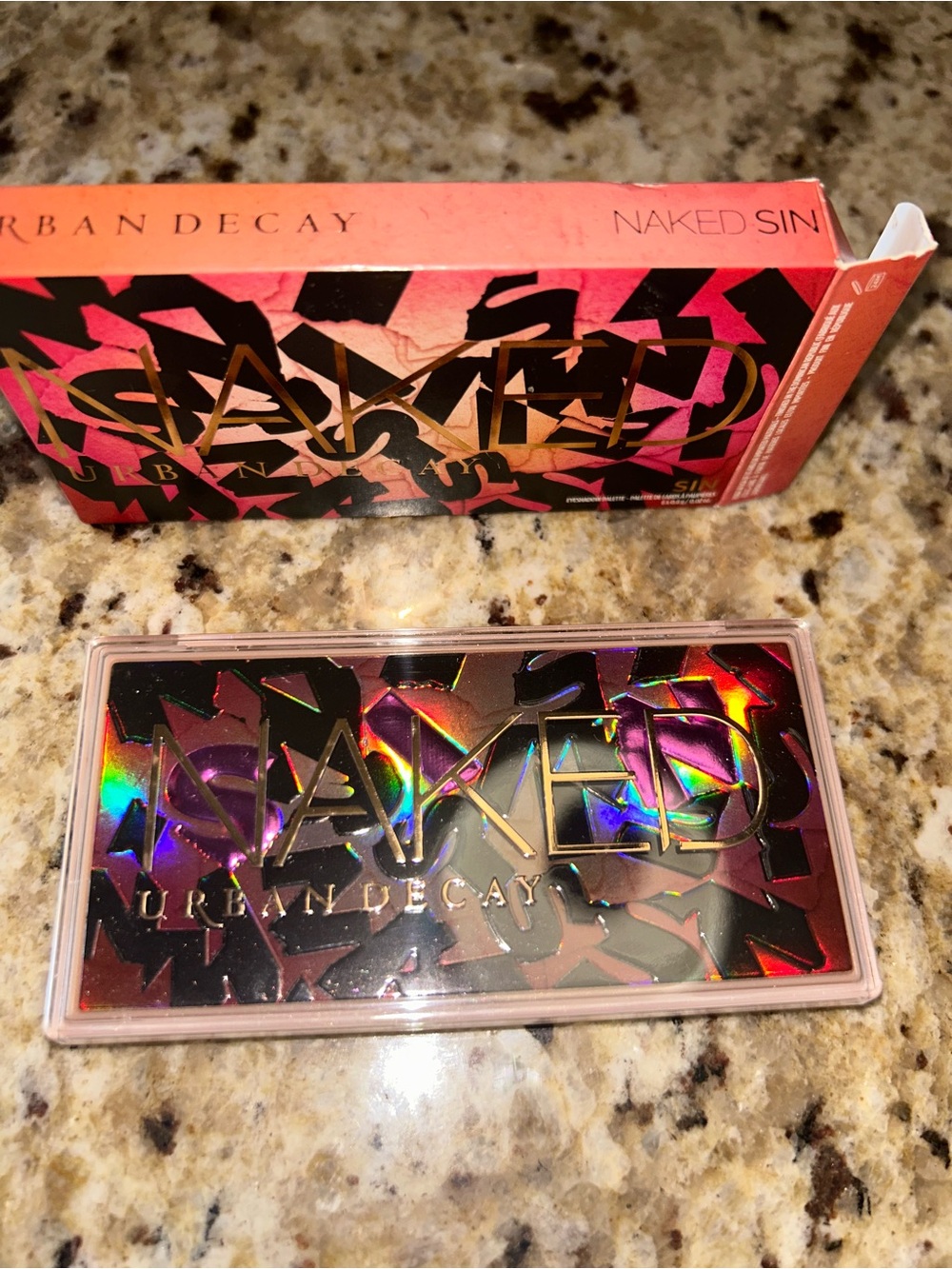 Urban Decay Naked Eyeshadow Palette - Pink Rose Shadesy. NEW - Picture 4 of 6